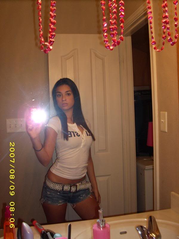 FloridaBreshea's profile picture. Wondering what life would be like if ...