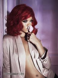 Hope you can keep up, boys. Cause, believe me, I'm the bee's knees. || Descriptive and Single. || Burlesque Dancer. || Bi.