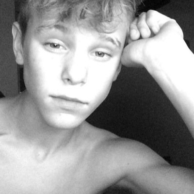 #KAYDENFOLLOWME
Love this boy and want him