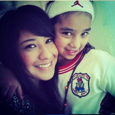 Yo te amo, tu me amas, nos amamos y ahora q hacemos?