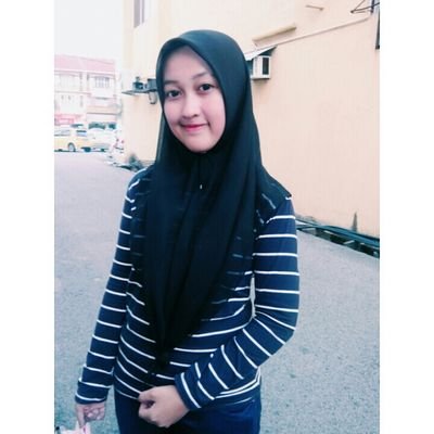 #16's . ♡  Wechat : syahiraizad