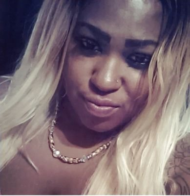 You know me You love me ..if you dont WHO ARE YOU??? lmaooo im fuckkin  FAMOUS =)