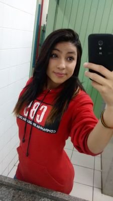 meiga , doce , apesar de tudo feliiiz
