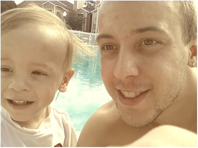 crayzeeh3's profile picture. 