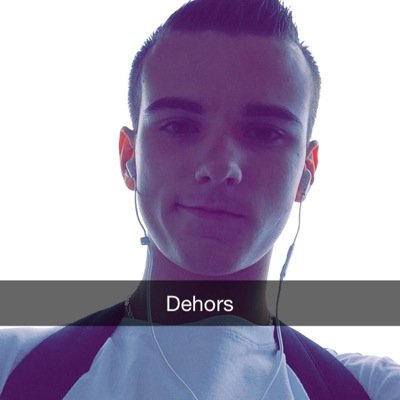 J'ai confiance en tout homme ce dont je me méfie c'est du diable qui est en chaqu'un d'eux | Le futur Capitaine | 26/03/98 | #Bélier | XXII.VII.MMXII |