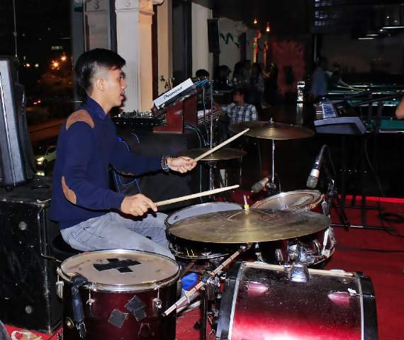 My music is my life |Drummer Rj and friends | additional Mariyos band (Pro-M) @MimeCouztic IMB 2013 and manymore.CP:(081286057249/pin:260E4FAD)