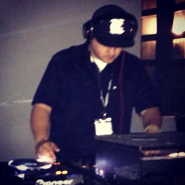 DJ/Producer/Remixer  
https://t.co/Aw9Nbl1Wwl
http://t.co/l8f9fY6OkU