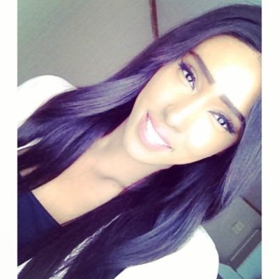 Fashion model & Business student. I love fashion, dancing, sports and traveling. I also speak 6 languages!
