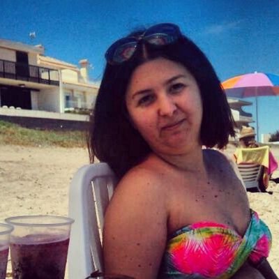 FuenCarrillo's profile picture. Si no entiende una mirada, tampoco entendera una larga explicación...