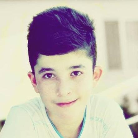 EEmirAkayy's profile picture. 