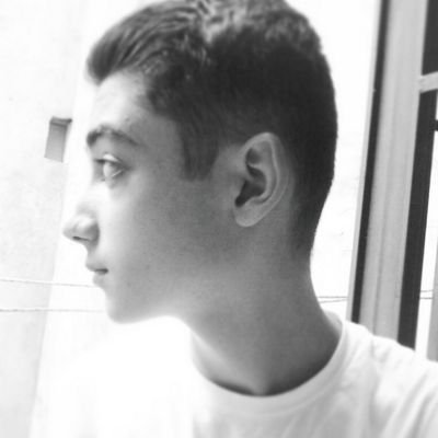 seenturkburak's profile picture. BURAK ŞENTÜRK RESMİ TWİTTER HESABI             GERİ TAKİP ETMEYENLERE UNFOLLOW !