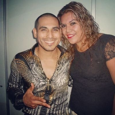 Ese momento justo donde eres FELIZ
♥...Si Pasa X Tu Mente Pasa X Tu Vida....E.P.♥