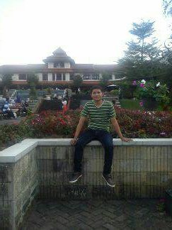 HiaBenny's profile picture. 