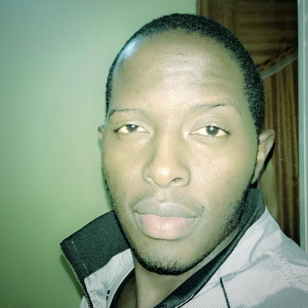 Web developer/Software engineer I.T graduate and lover of life...
