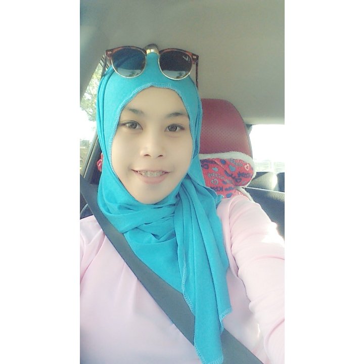 Follback?mention dulu☺. Happy,fun,crazy,laugh♥