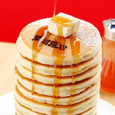 Cuteなパンケーキ これ食べたい 京都伏見稲荷大社近くで食べられる たい焼きパフェ が話題 たい焼きの中に生クリームやらバナナやらが詰め込まれています 鯛パフェ のお店もｏｐｅｎ 千葉と横浜に出店