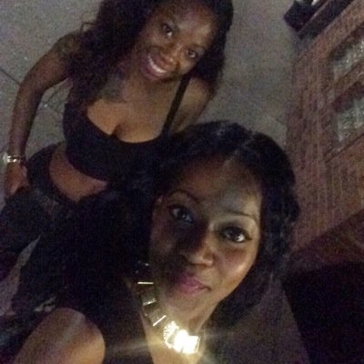 Instagram: shaniqueee_