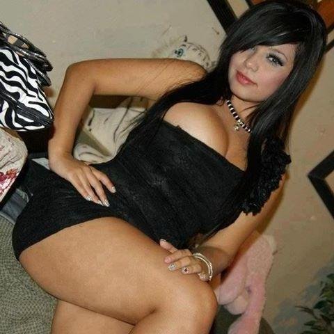 Sou novinha gostosa , e adoro sexo