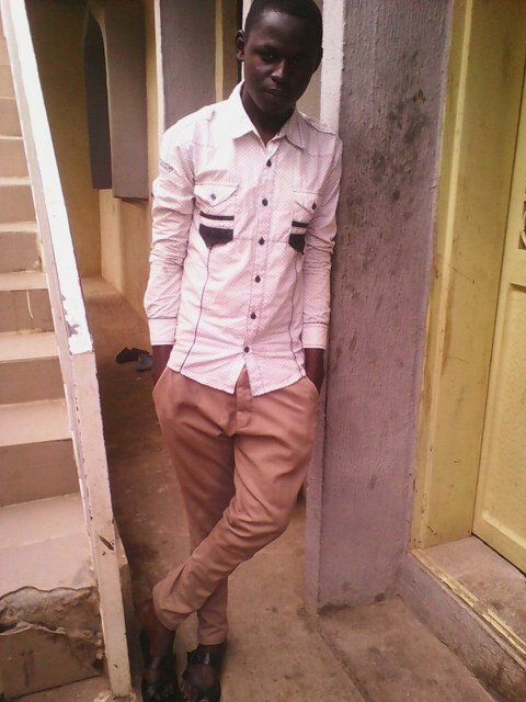 sadiqsaniahmad's profile picture. I'm me, I don't give a fuck, just press my follow button for a shoutout.