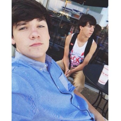 FOLLOW @FousheeTacos FOR A FOLLOW BACK