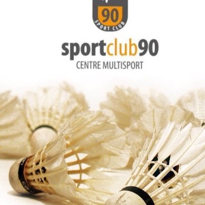 4 courts de squash, 2 terrains de badminton, Espace dėdiė aux enfants, pizzeria, Bar' ,Beach volley, beach foot
bar a vins