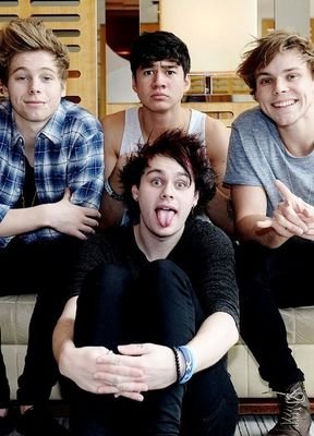 this is free follow from @sofarasova ✌ rt my last tweets pls ☀ ily ❤