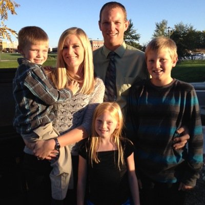 lindzcornwell's profile picture. 