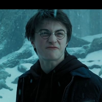 StrawberrySimx's profile picture. x English innit x Simmer x Food Fanatic x Channel Link : https://t.co/IgFihBuucs