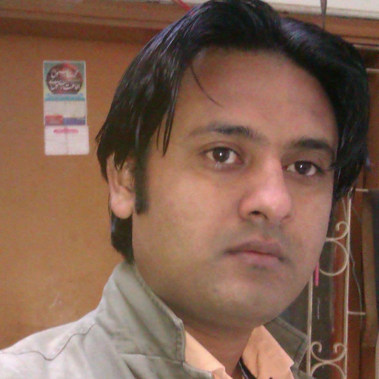 @HuzaifaYana