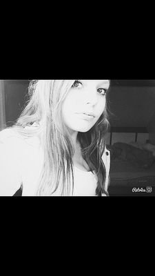 instagram ; demi.xo / snapchat ; demikusje239 / ajax amsterdam / hhc hardenberg MB2 / Keep your head up, keep your heart strong.