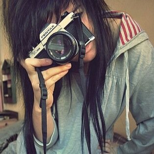 ⠀⠀⠀ ⠀ ⠀Teased Hair Dont care ✌️⠀⠀⠀ ⠀ ⠀Single⠀⠀⠀ ⠀ ⠀⠀⠀⠀ ⠀ ⠀⠀⠀⠀ ⠀ ⠀⠀⠀⠀ Pansexual