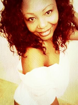 A_Lady_Love's profile picture. Having fun, sleeping, reading , making money that's what's on my mind.