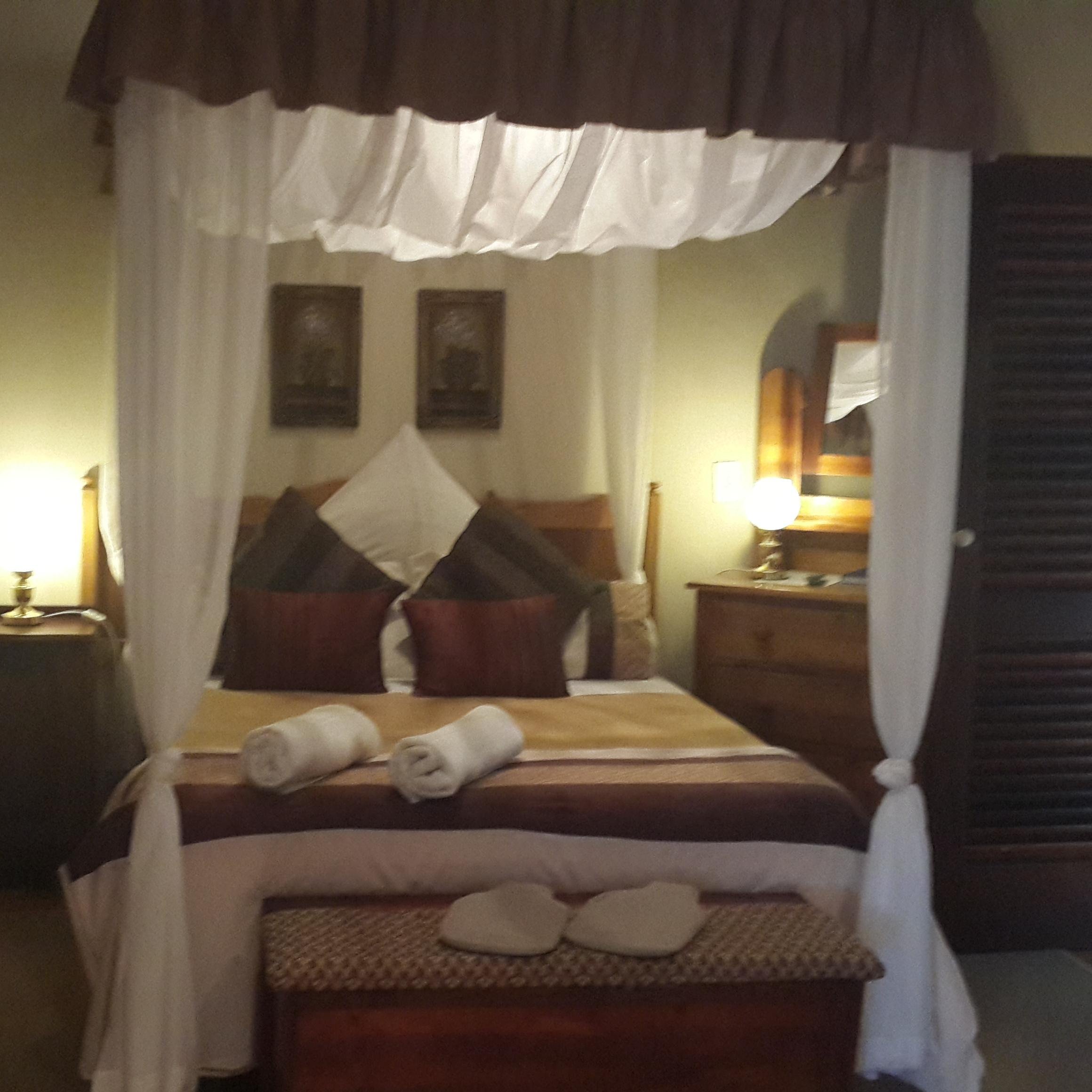 Knysna Manor House is a 3 star, AA Highly Recommended guesthouse. 13 rooms to suit your budget and need. Breakfast included. Self catering unit now available