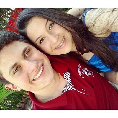 Enquanto uns buscam perfeição, eu só busco felicidade!