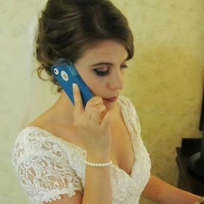 ecassidyON's profile picture. I work as an elementary school teacher. My interests are: art, hiking, travel, and cooking.