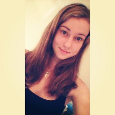 My life isn't perfect, but I'm thankful for everything I have♥♥