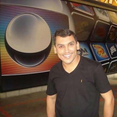Eu quero ser muito famoso!!! E ter o seu amor Mas quero sentar no sofá do Jô