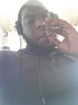 Vip_boogie215's profile picture. high life 4life,,,,,,1life live life we only get 1 life 
2 bizzy doin me 2 worrie bout wat u doin #teamfried #teamdark skin #teammugga #shamira #teamgoodpop