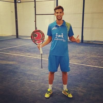 Estudiante de la licenciatura Ciencias de la Actividad Fisica y Deporte - Instructor regional de padel- Director técnico Deportivo de Padel Indoor La Vega