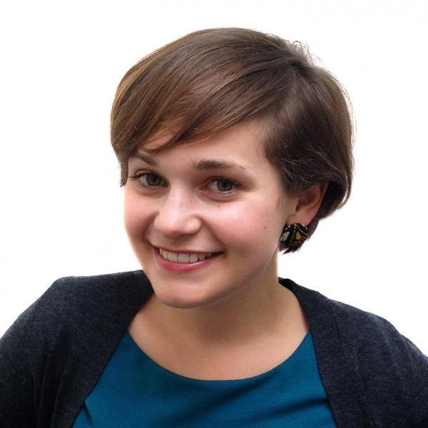 Communications and Research Associate @JohnTGormanFdn. New mom, @GSLIS alum, and proud Mainer. Views are my own.