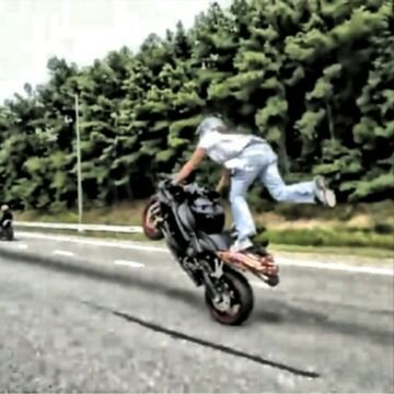 Wheelies , Wheelies and more Wheelies... I put on for my City #DMV         #DMVBloxx #DMVBikelife