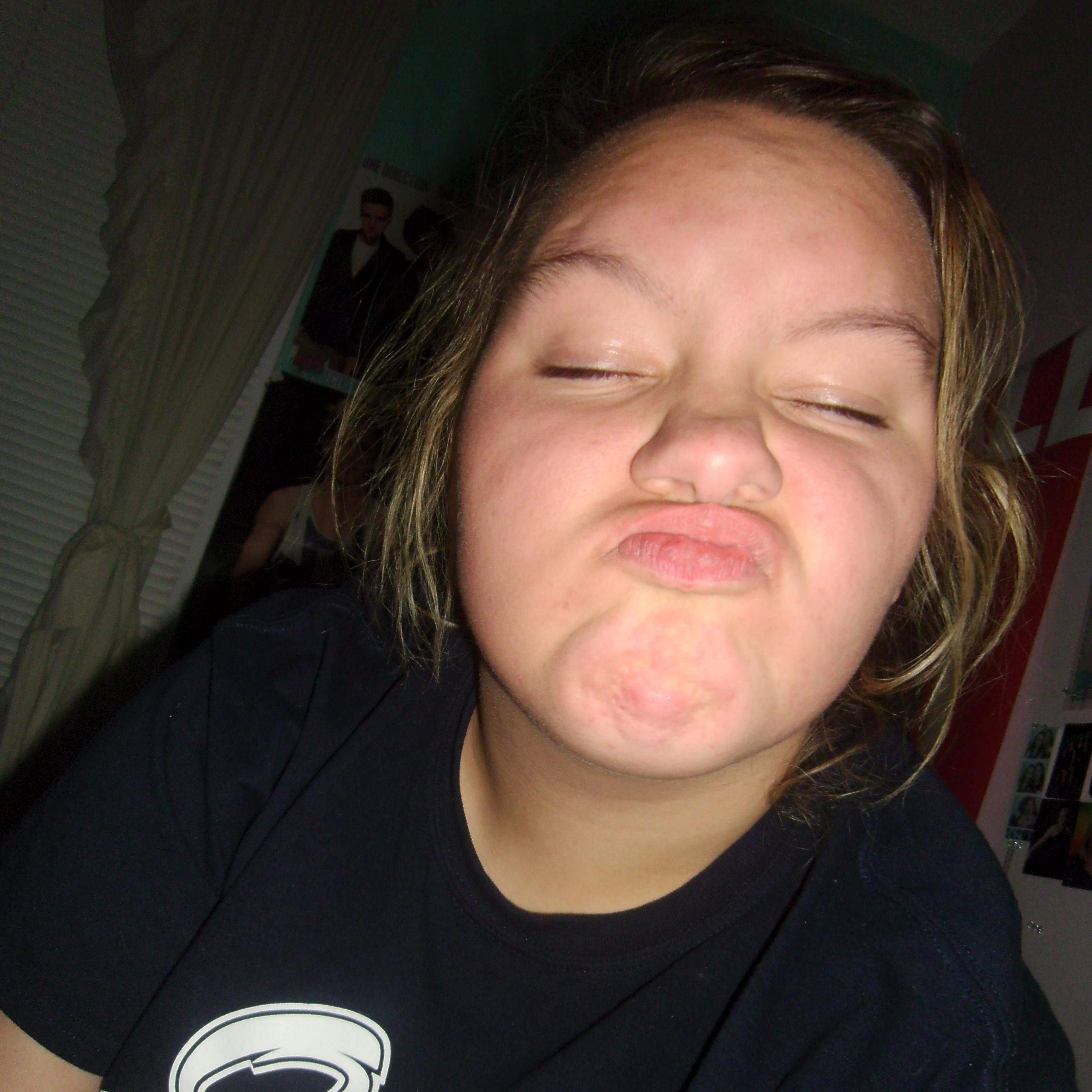 Softball! Pitcher,Catcher,Food Fanatic! R.I.P @ZakEmbry i miss you!