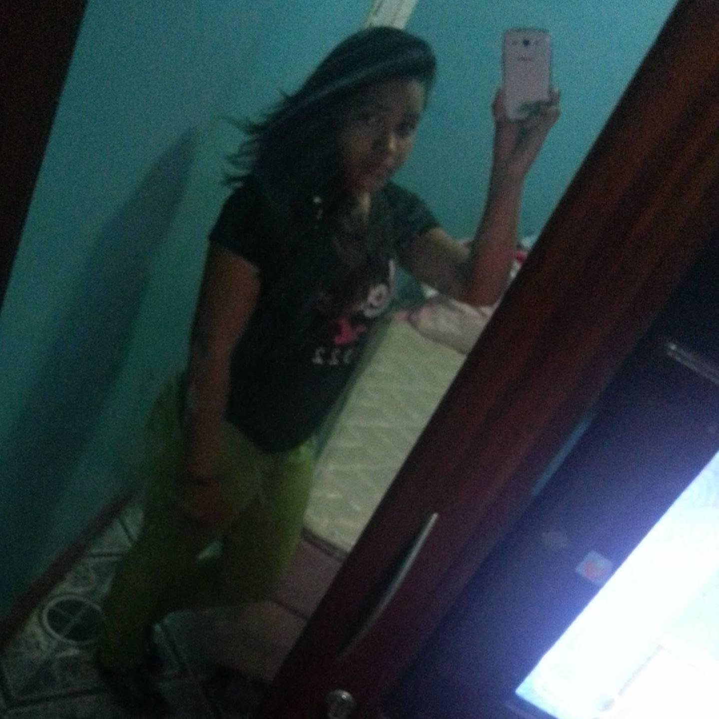 AlisonDan17's profile picture. 