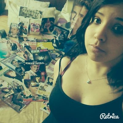 ¡PUTORRAIDER! :V

✧Justin Bieber - Katy Perry - Miley Cyrus ✧