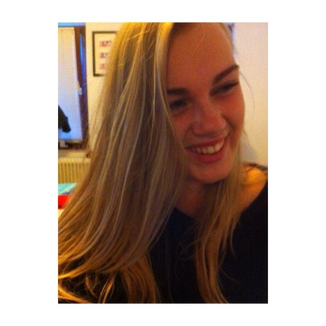 LoveMerelx's profile picture. IS HET EEN VLIEGTUIG, IS HET EEN VOGEL NEE DAT IS HET NIET.. HET IS EEN ROTVOGEL