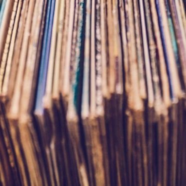 Dedicated to the foundations of HipHop music -- breaks, loops, samples, crate digging, beat making, turntablism, funk, rock, soul, jazz & reggae.