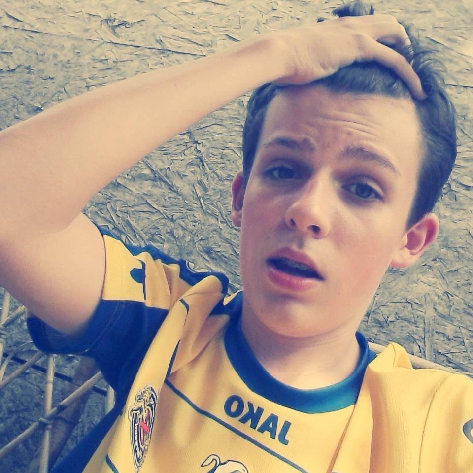 jonasdebeule's profile picture. always be yourself and listen to music