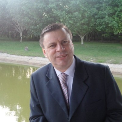 maapewleisa's profile picture. Pastor da Igreja Assembleia de Deus do Residencial Gazzo SJCampos e Servo do Senhor Jesus, casado com Paula e pai de Ewerton, Leandro e Isabelle.