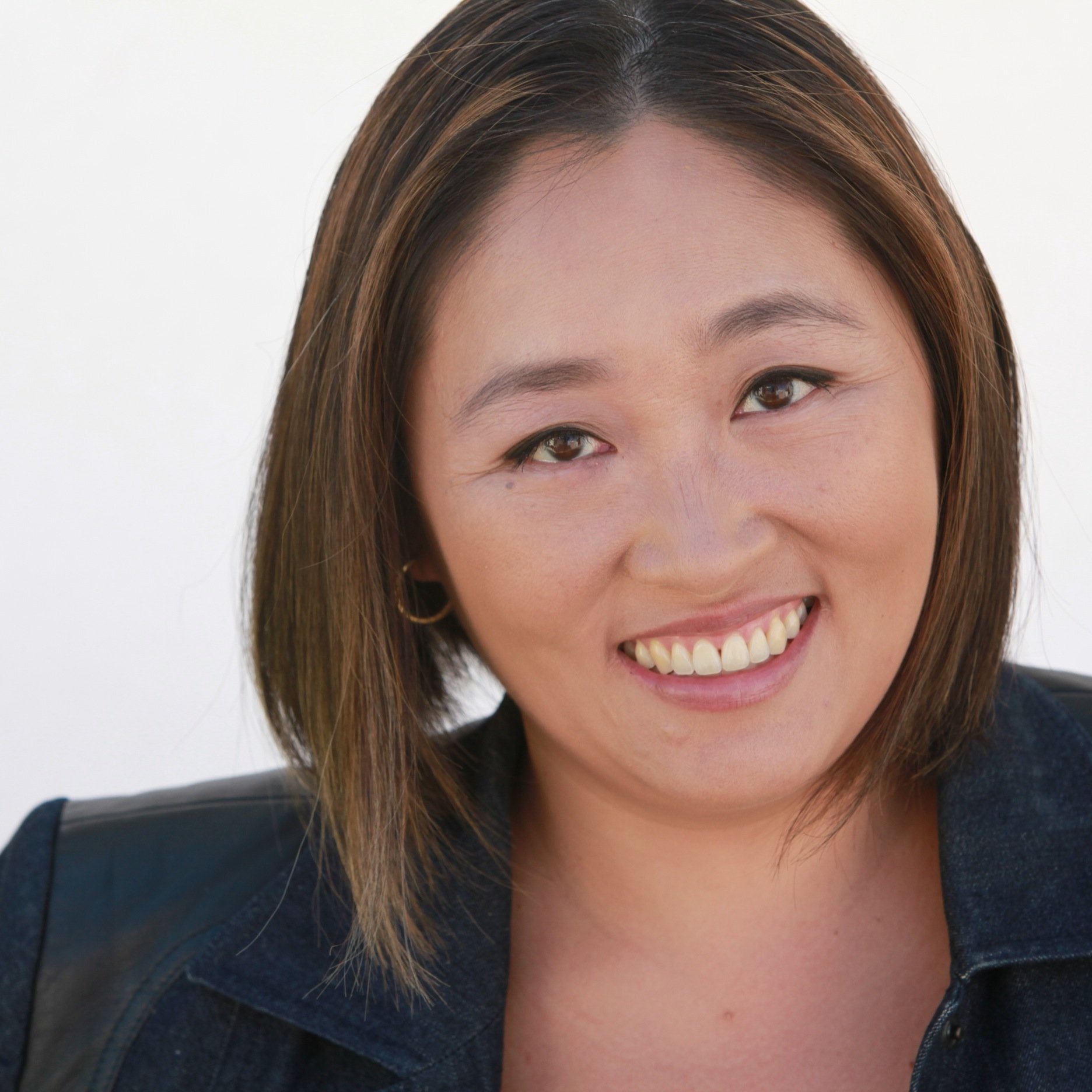 Pitch Coach, Strategist, Attorney, Tech Columnist. Board Member at Women Founders Network. Mentor at too many things.