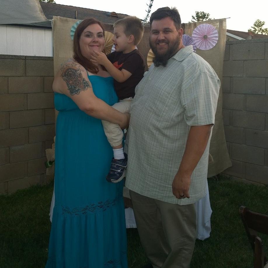 Adoption Advocate and Loud Mouthed World Changer. Help Us Find Our Shooting Star! Donate: http://t.co/TRDzt5ed4G  Blog: http://t.co/OjXgNcTFk8